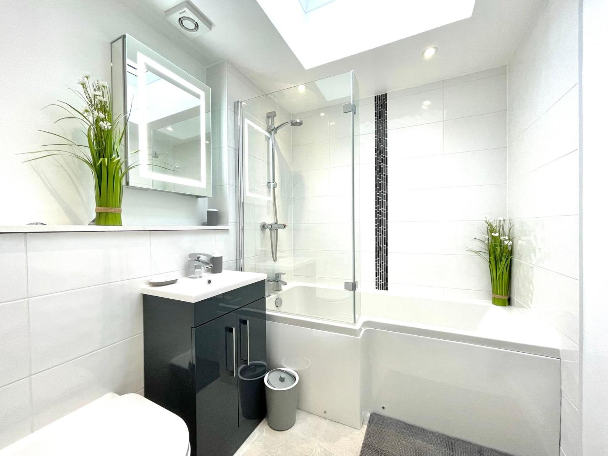 2 Bedroom Apartments Stopoverz Bristol Ngoại thất bức ảnh
