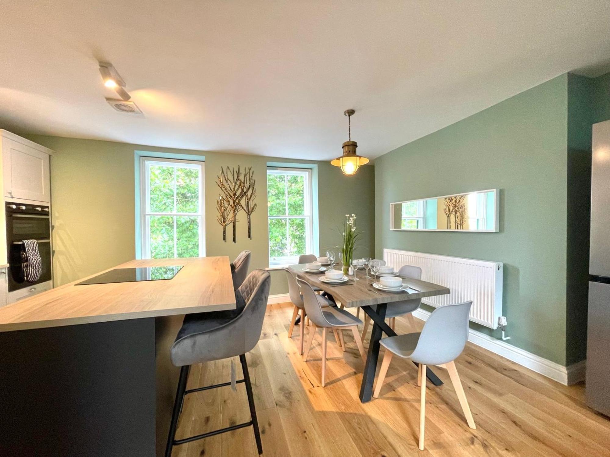 2 Bedroom Apartments Stopoverz Bristol Ngoại thất bức ảnh