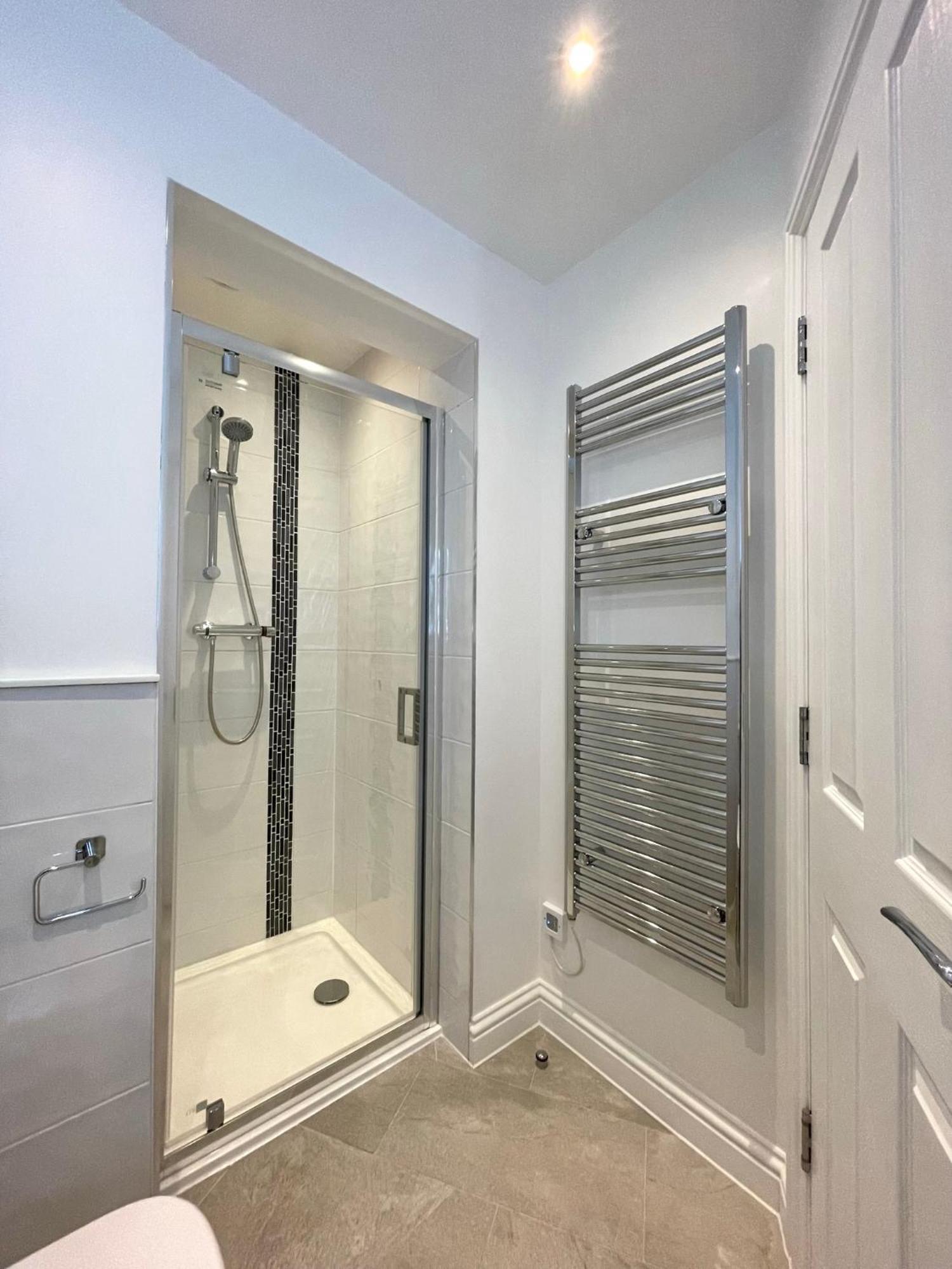 2 Bedroom Apartments Stopoverz Bristol Ngoại thất bức ảnh