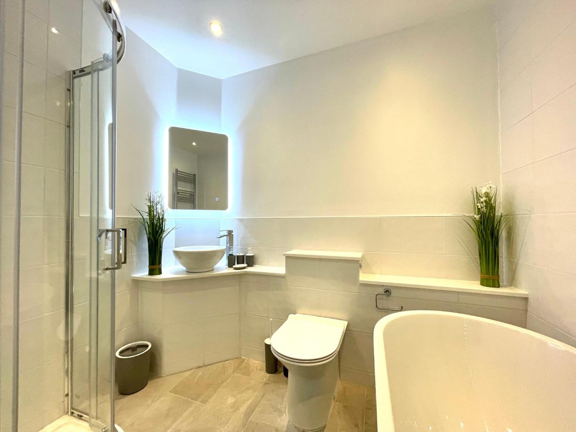 2 Bedroom Apartments Stopoverz Bristol Ngoại thất bức ảnh