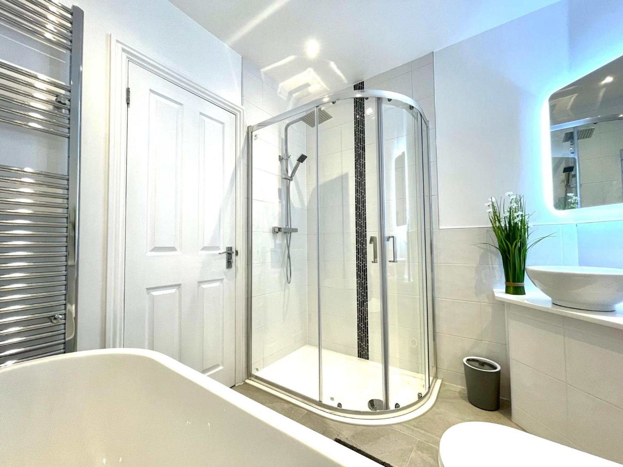 2 Bedroom Apartments Stopoverz Bristol Ngoại thất bức ảnh