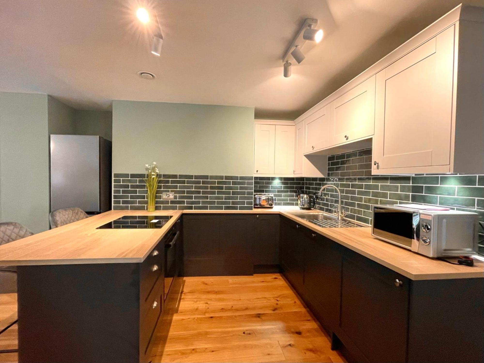 2 Bedroom Apartments Stopoverz Bristol Ngoại thất bức ảnh
