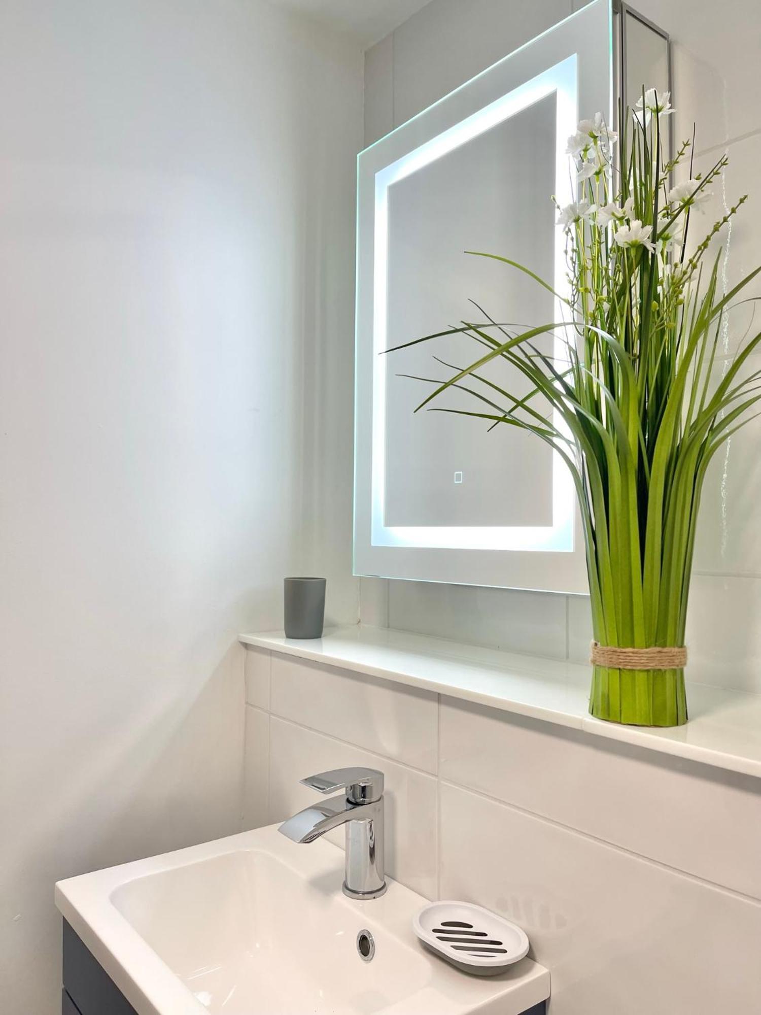 2 Bedroom Apartments Stopoverz Bristol Ngoại thất bức ảnh