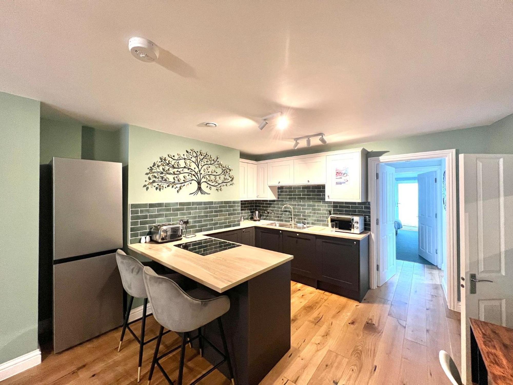 2 Bedroom Apartments Stopoverz Bristol Ngoại thất bức ảnh
